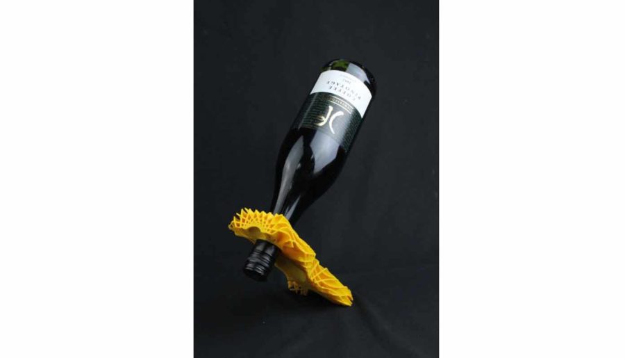 Elegant wine bottle holder